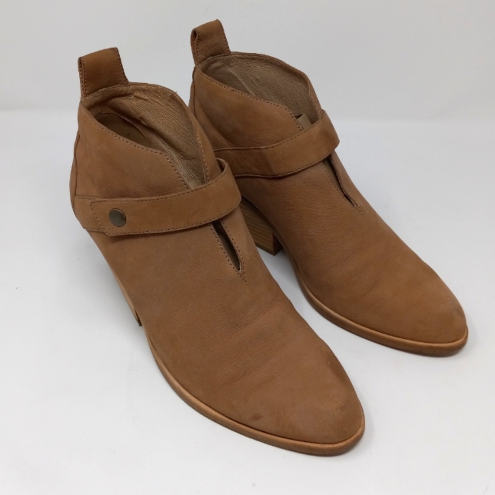 Eileen Fisher Brown Leather Booties Size 10